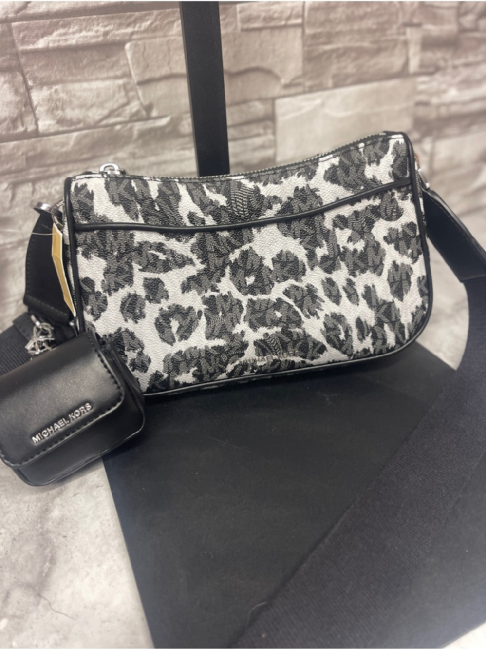 Michael Kors Black & White Leopard Print Crossbody Bag with Wallet - Picture 2 of 12